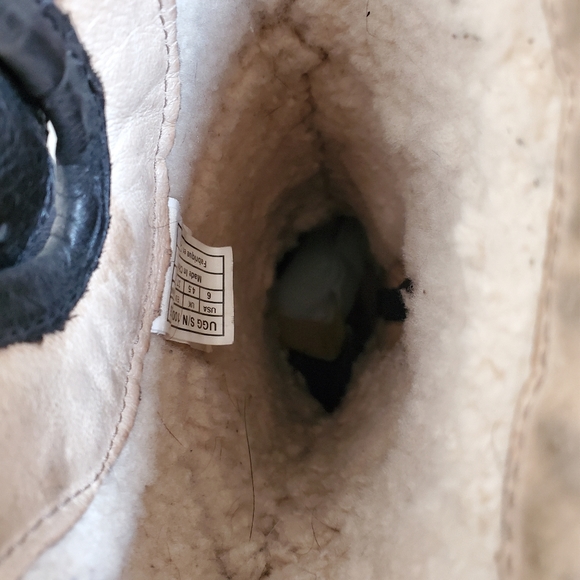 UGG Tupelo Australia Leather women's boots tall - Picture 16 of 16